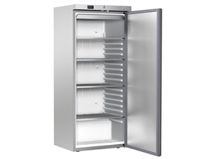 Gewerbetiefkühlschrank SAGI F40B:     	Abmessungen: 	B700/ T630/ H1770    	Fassungsvermögen/Inhalt: 	400 Liter